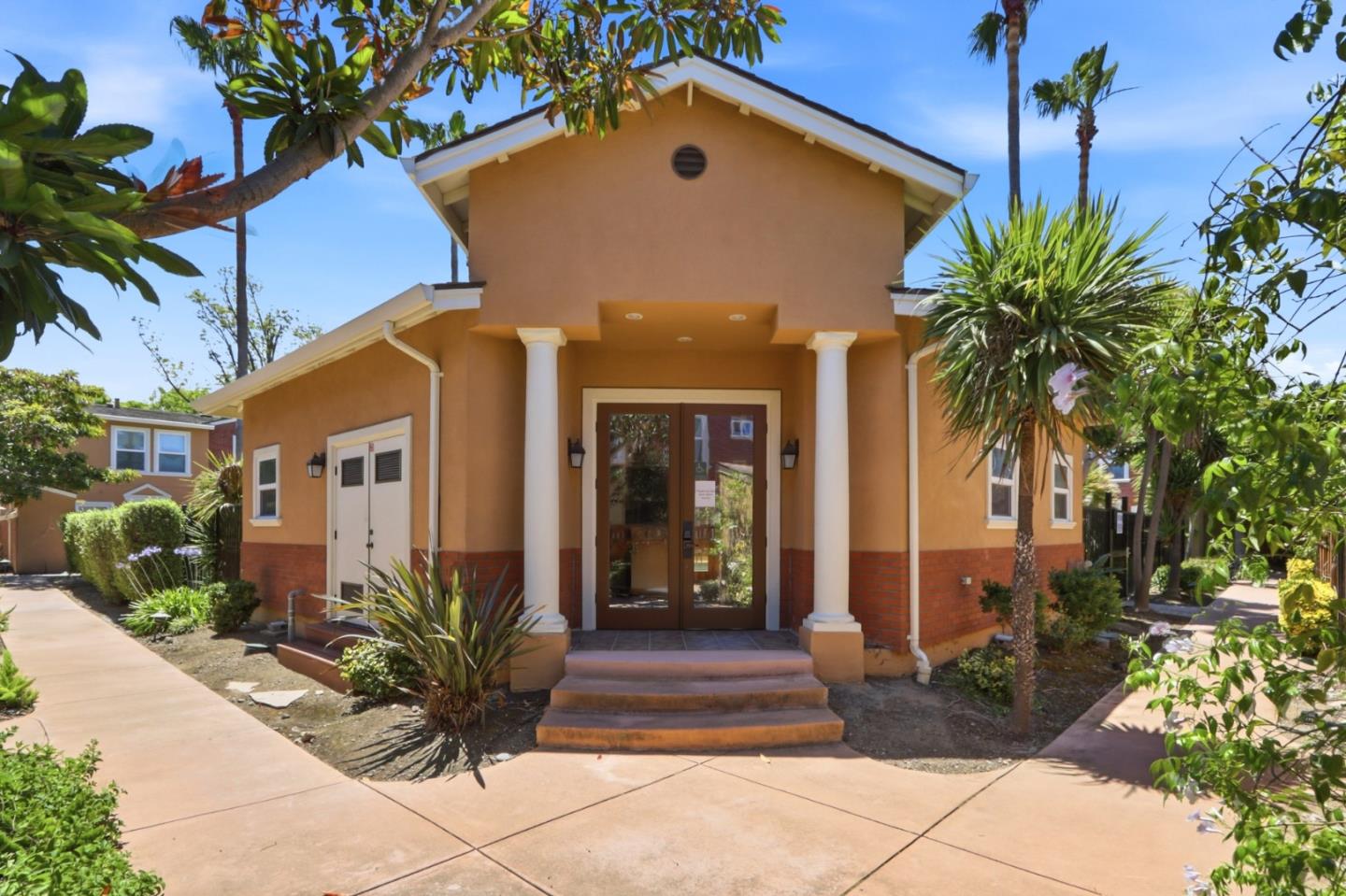 857 Carlisle Way 118