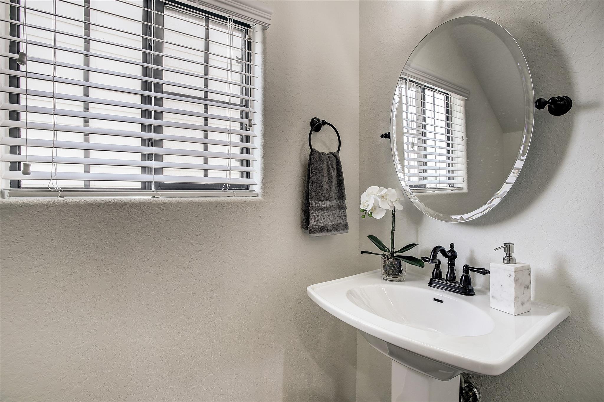 1426 W 21st Street Unit: E