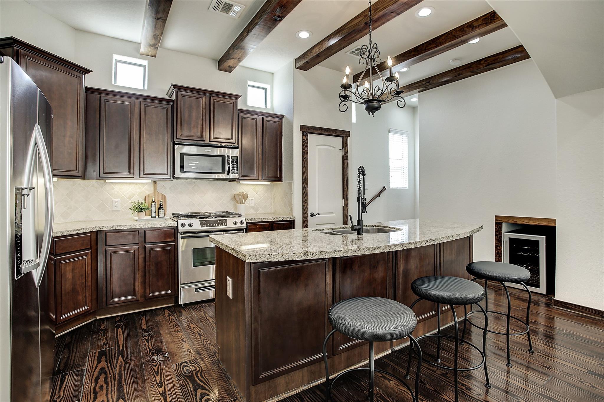1426 W 21st Street Unit: E