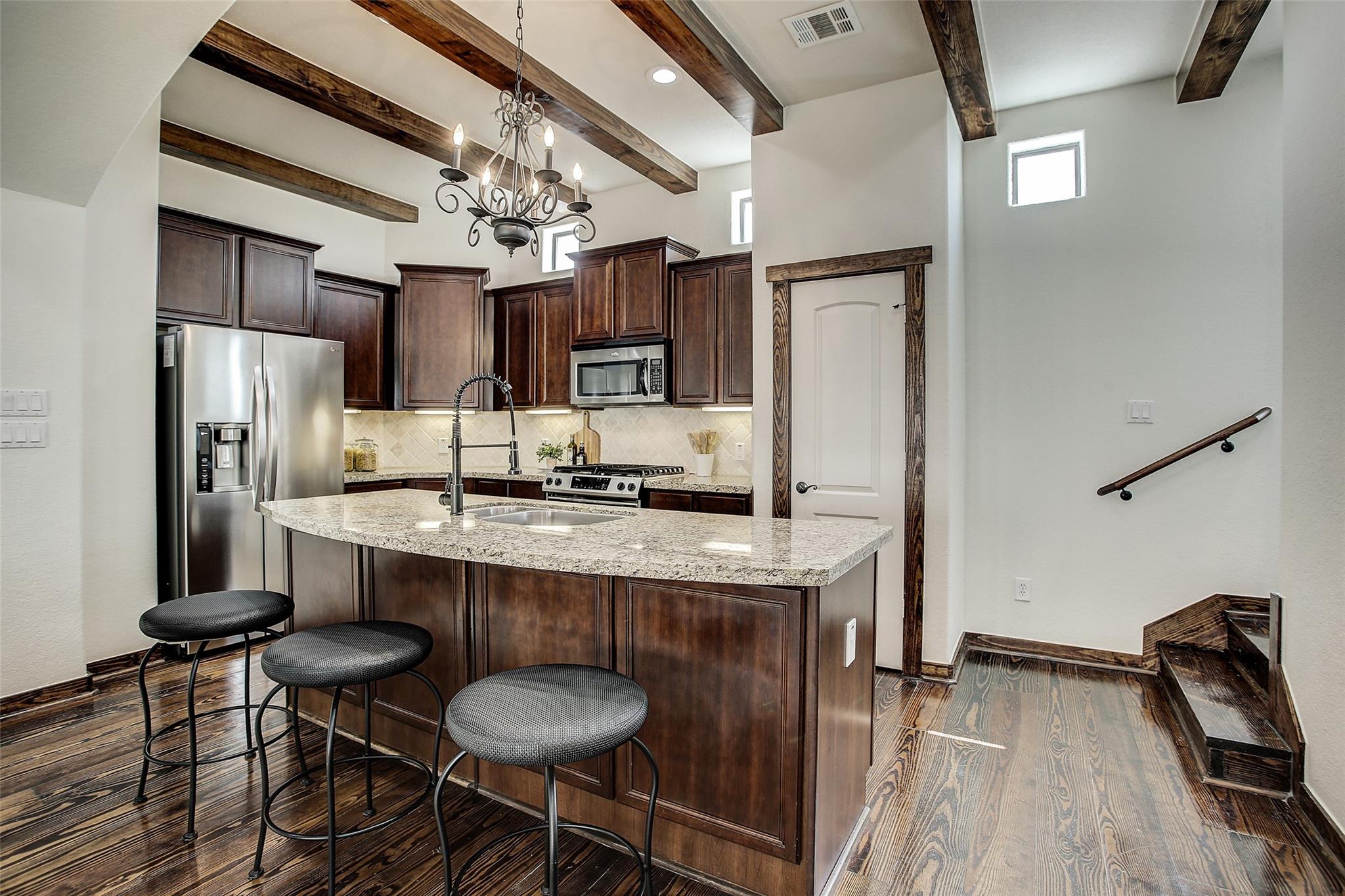 1426 W 21st Street Unit: E
