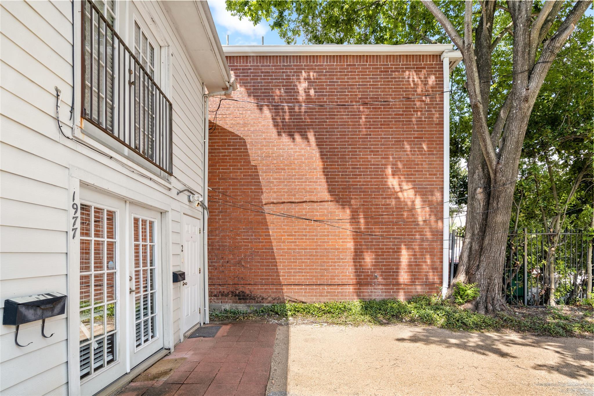 1977 Fairview Avenue # 1