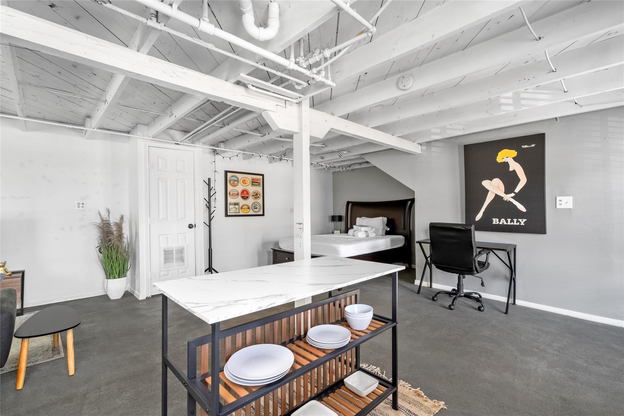 1977 Fairview Avenue # 1