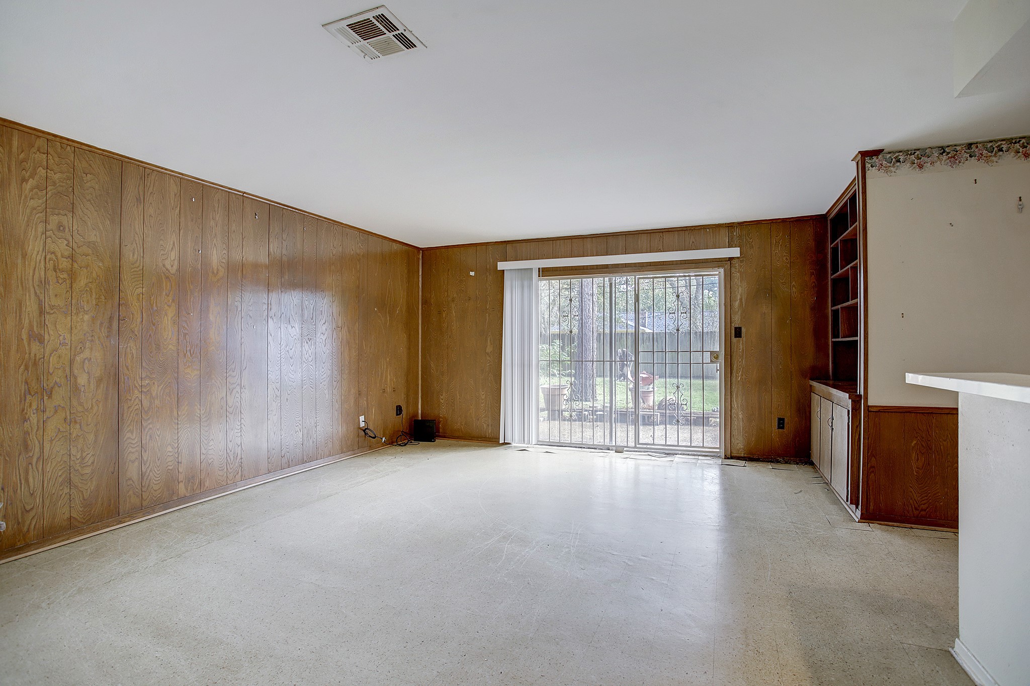 6023 Claridge Drive