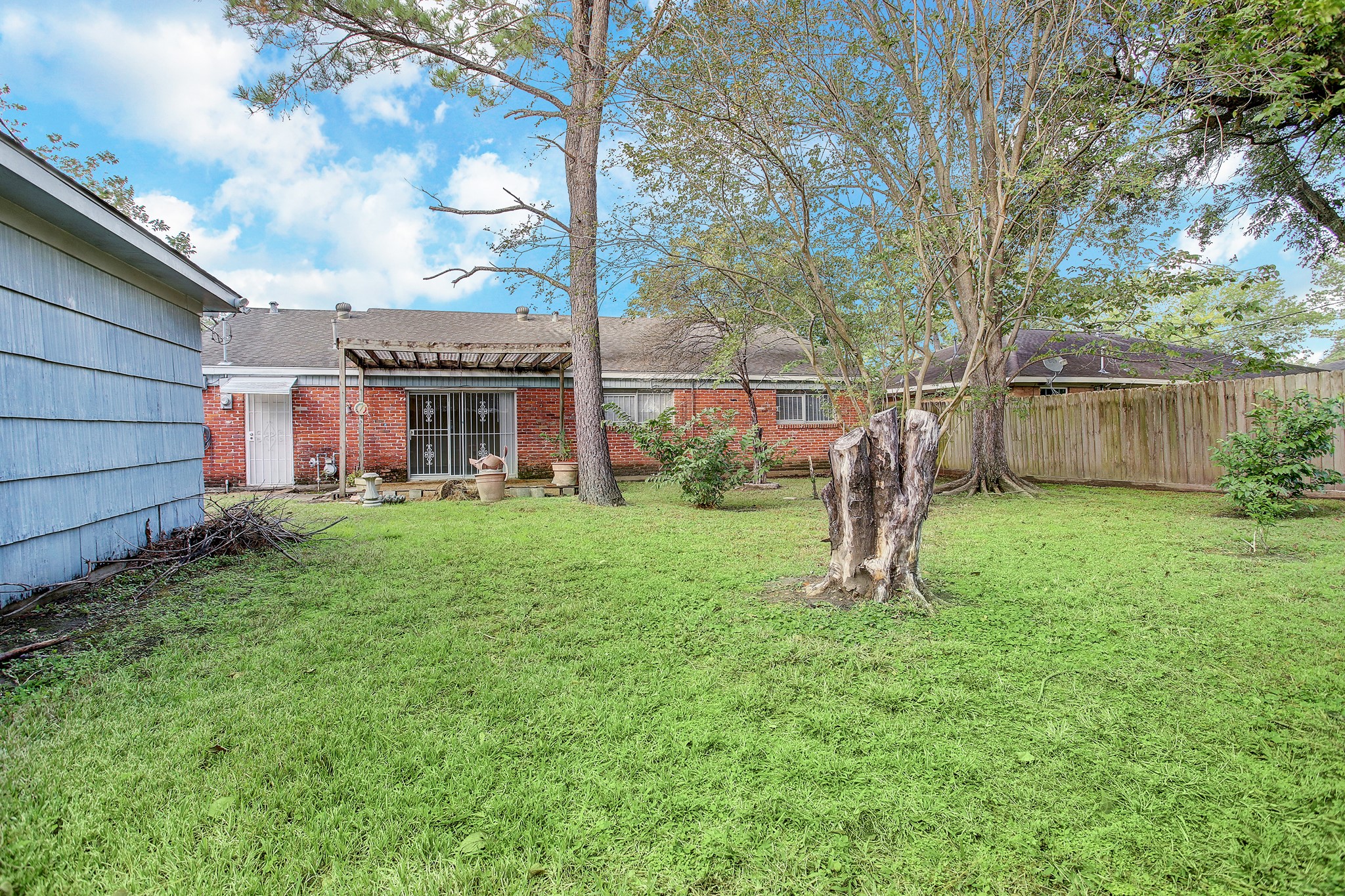 6023 Claridge Drive