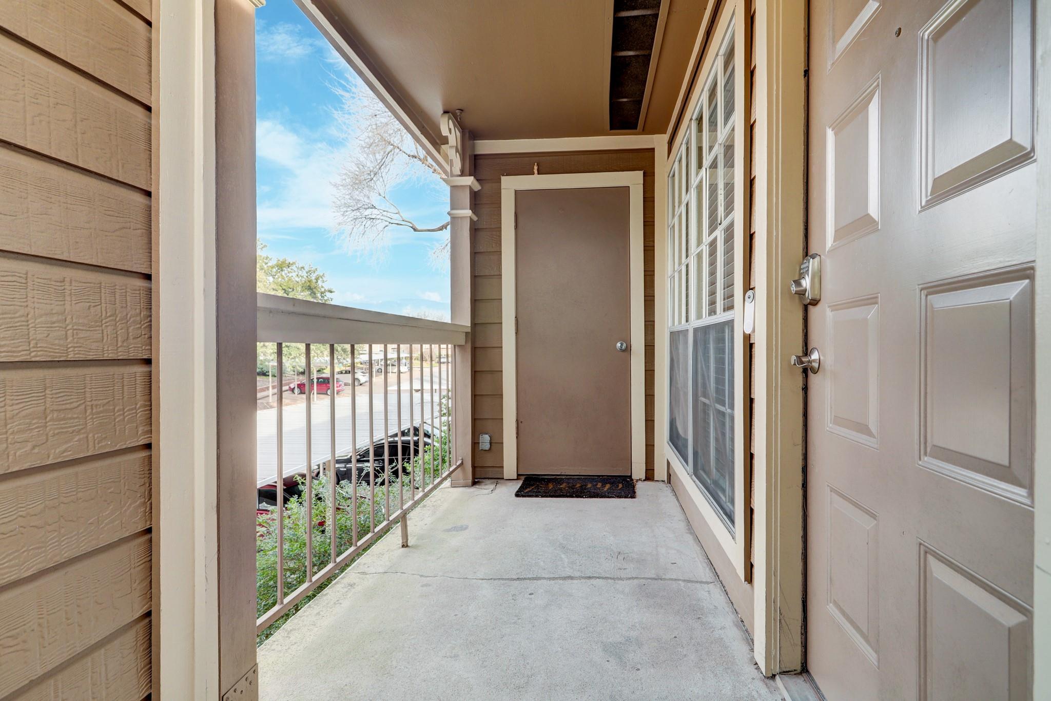 1880 White Oak Drive #182