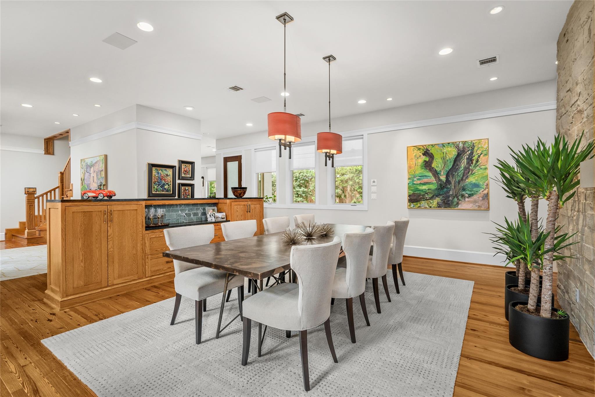1462 Sue Barnett Drive