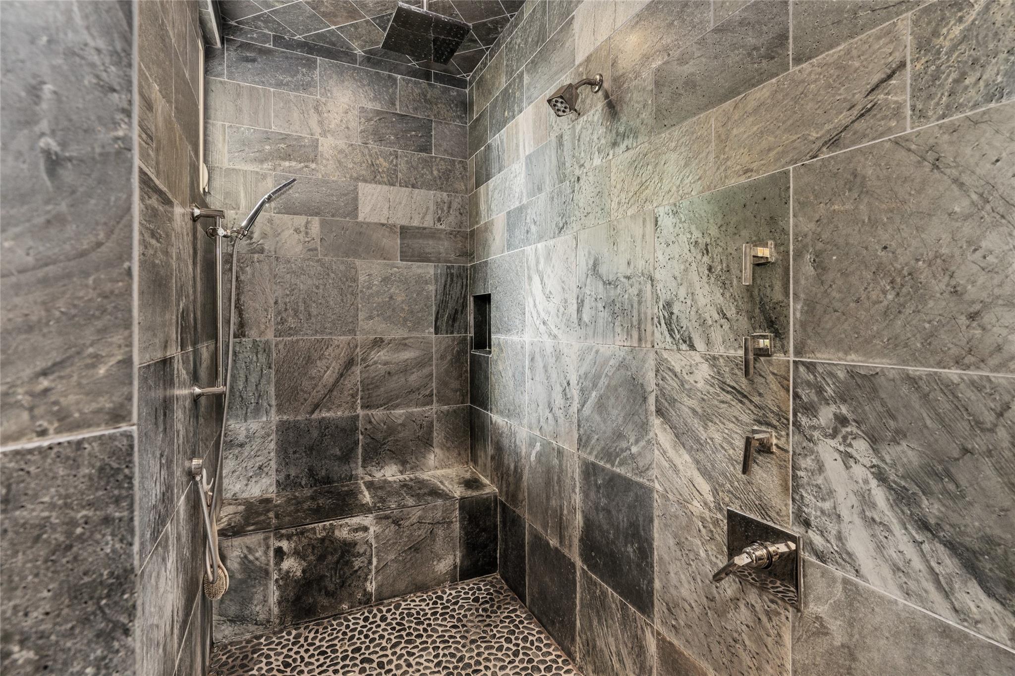 1462 Sue Barnett Drive
