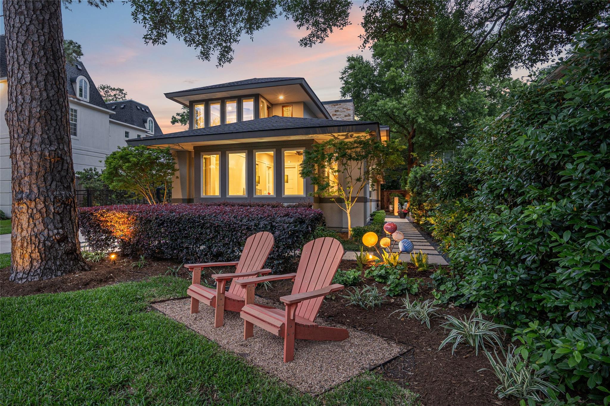 1462 Sue Barnett Drive