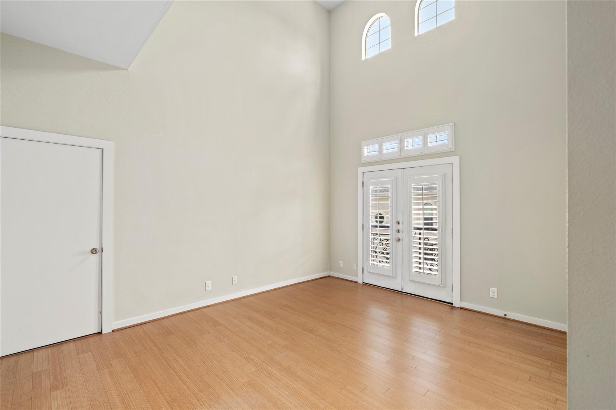 802 Jackson Hill Street # 201