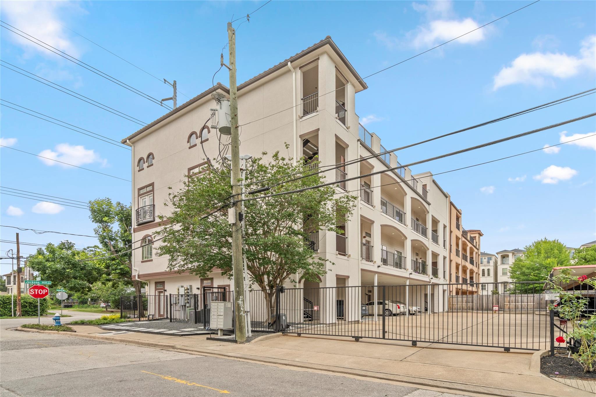 802 Jackson Hill Street # 201