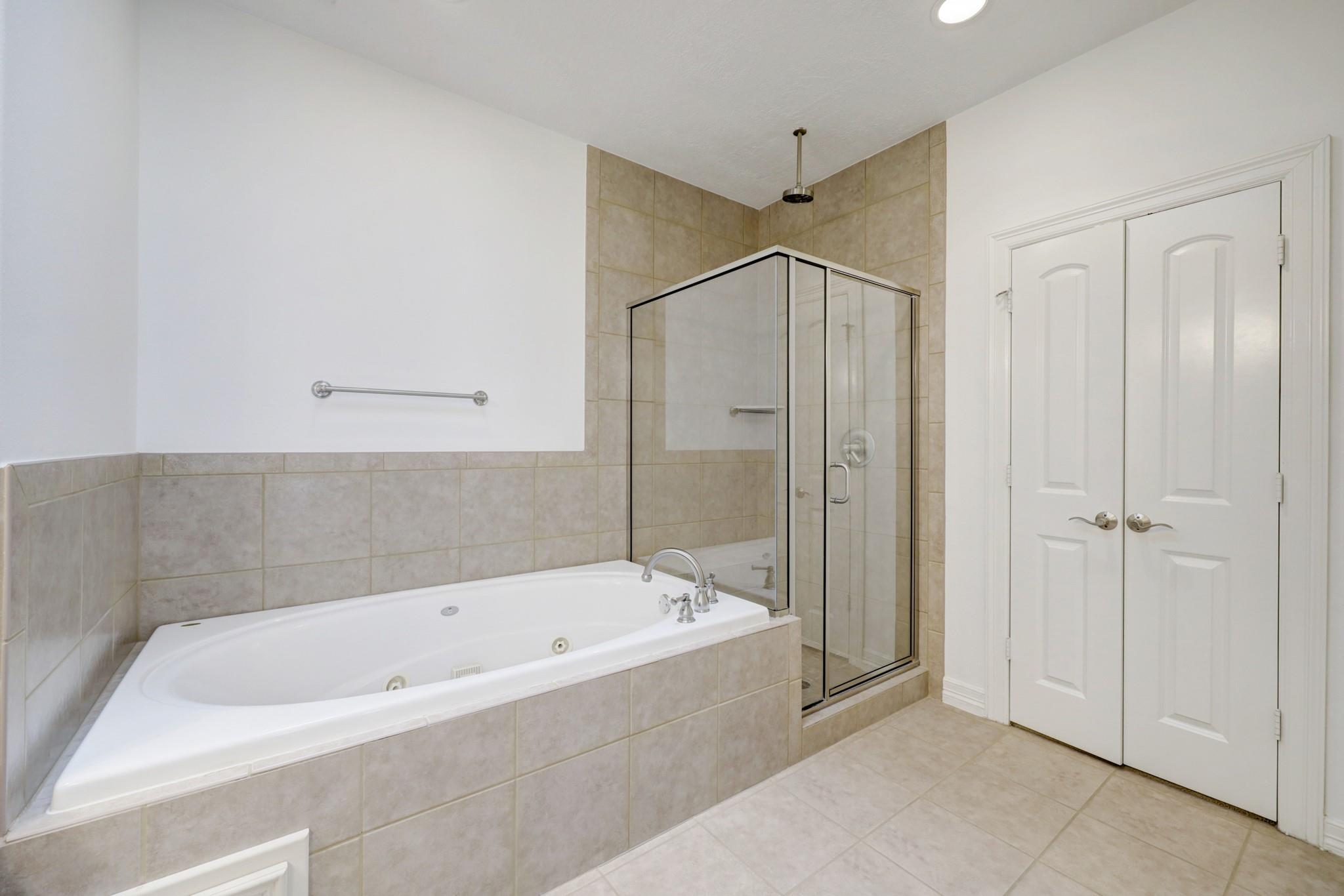 2069 W 14th 1/2 Street