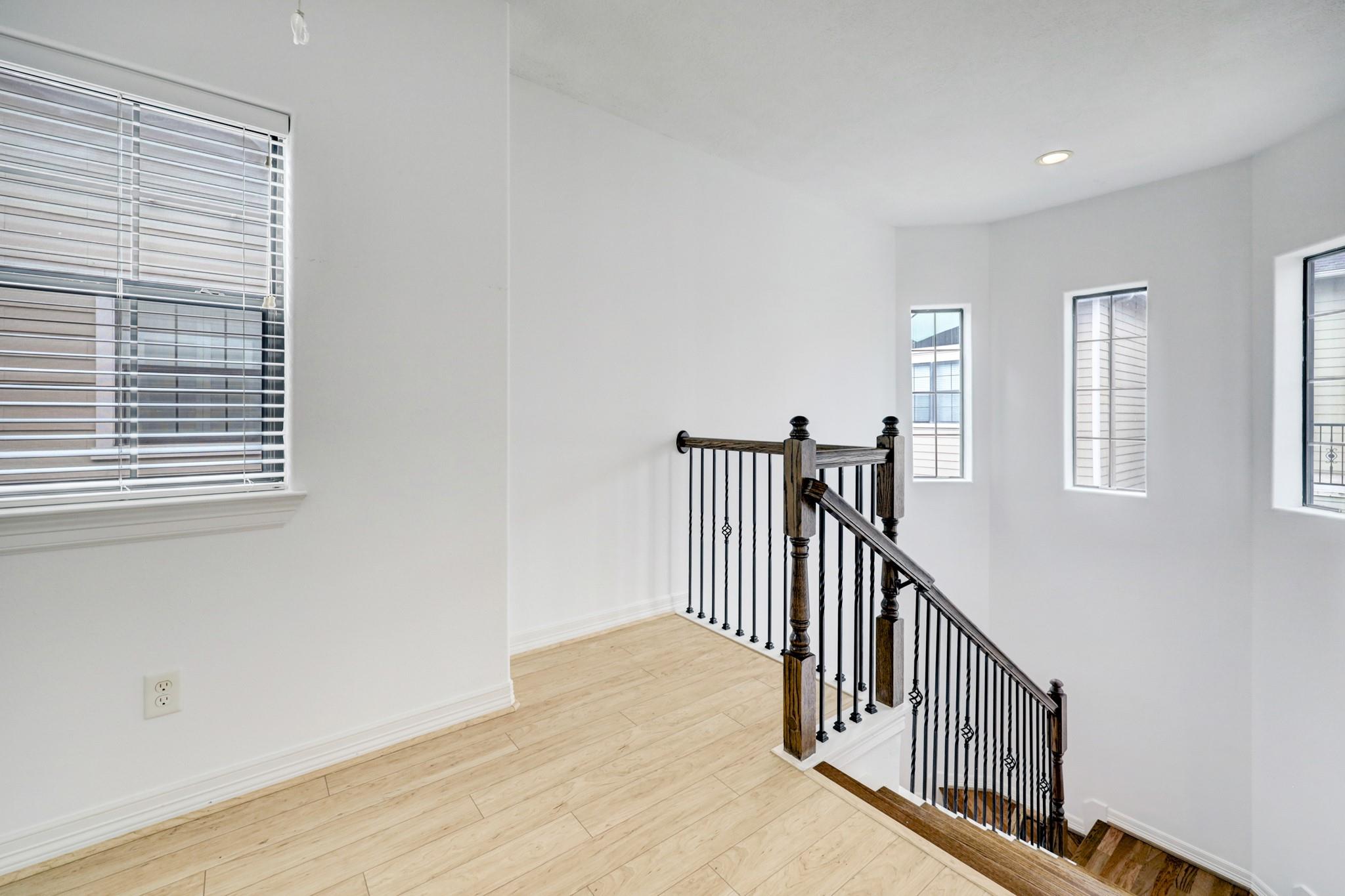 2069 W 14th 1/2 Street