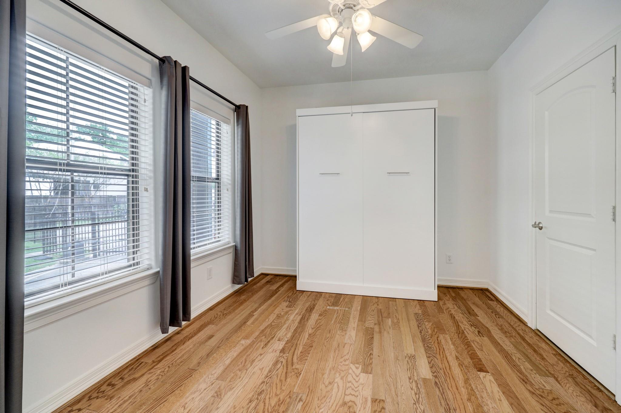 2069 W 14th 1/2 Street