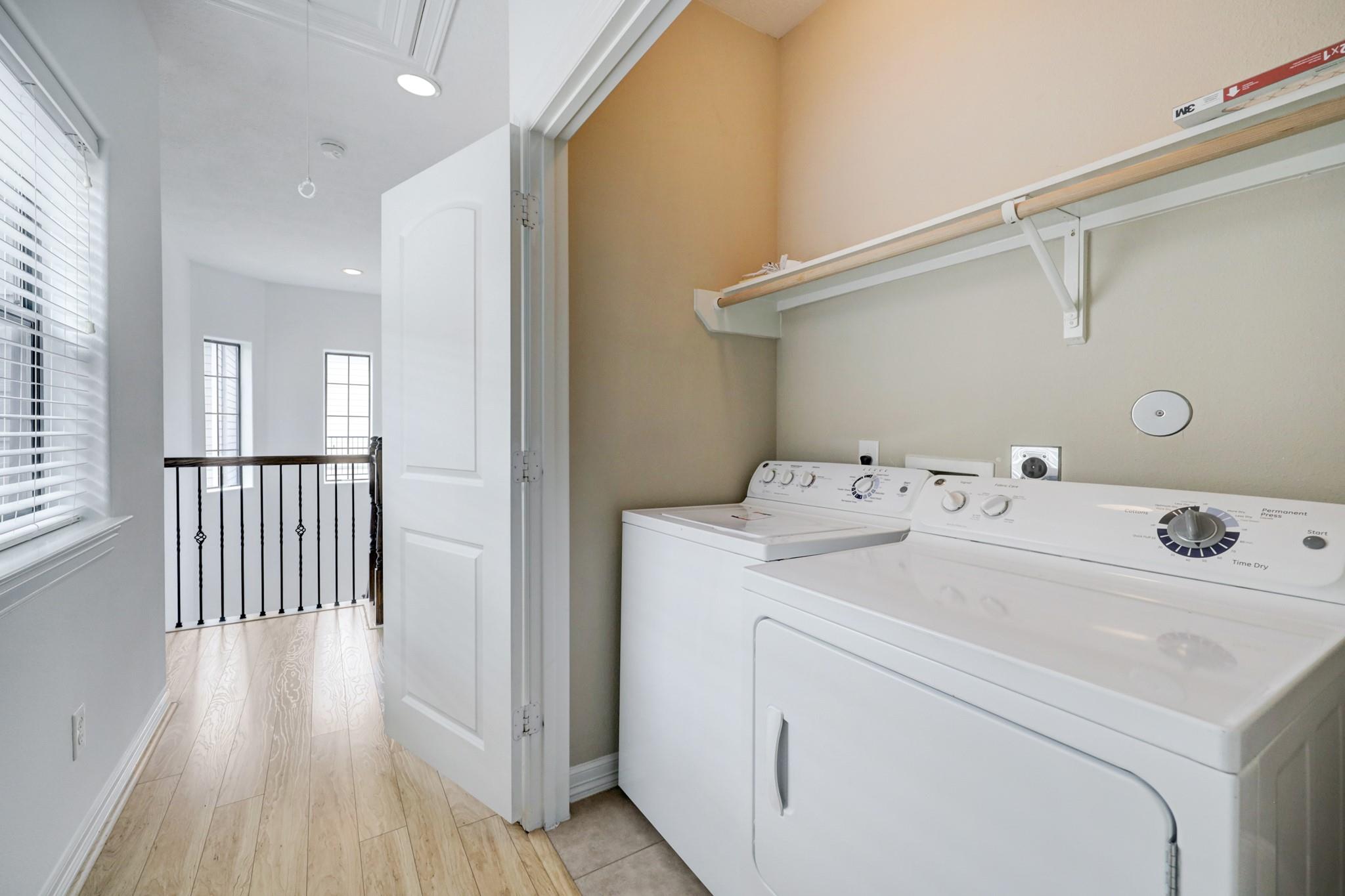 2069 W 14th 1/2 Street