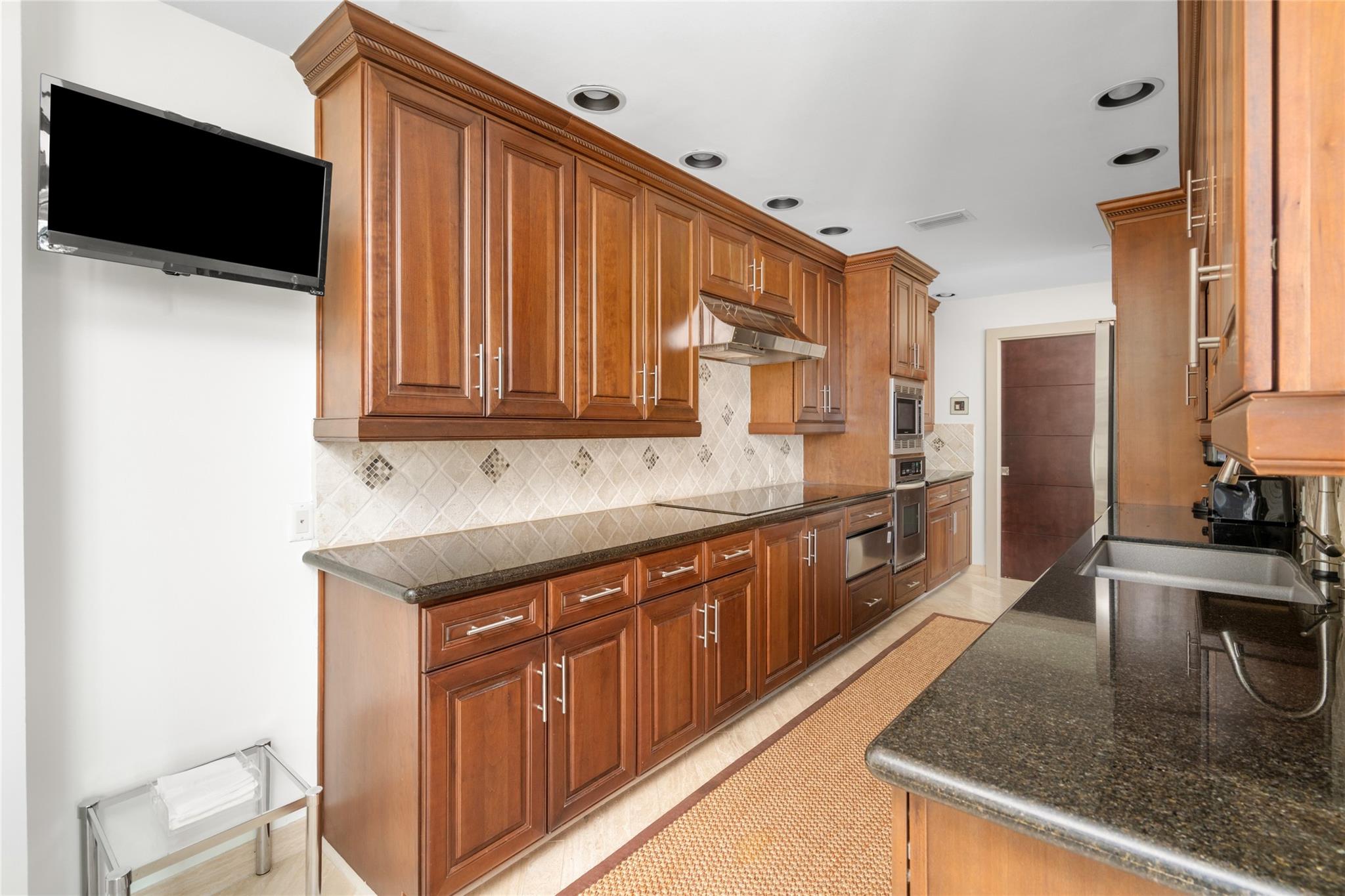 3350 Mccue Road # 2402