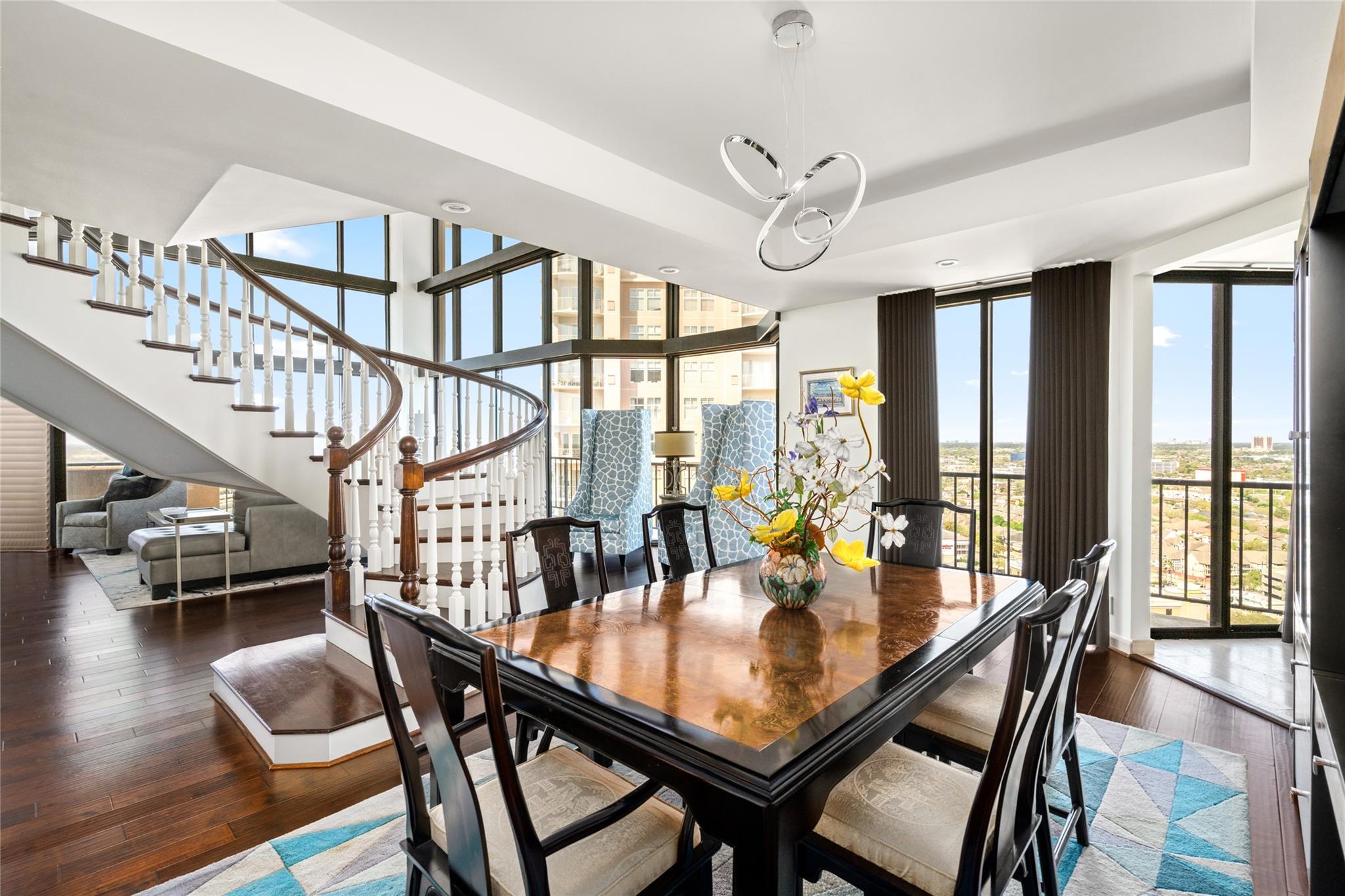 3350 Mccue Road # 2402