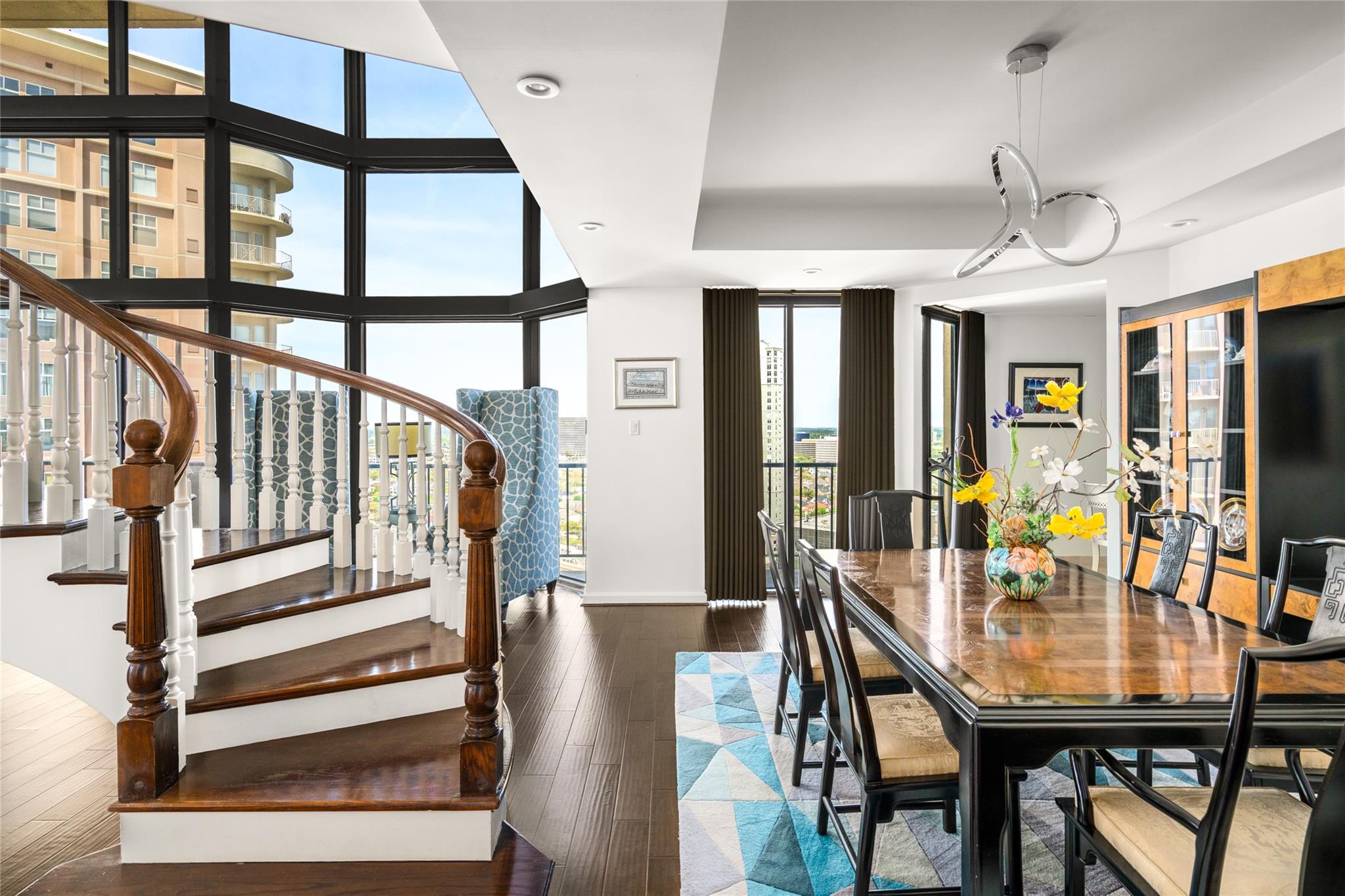3350 Mccue Road # 2402