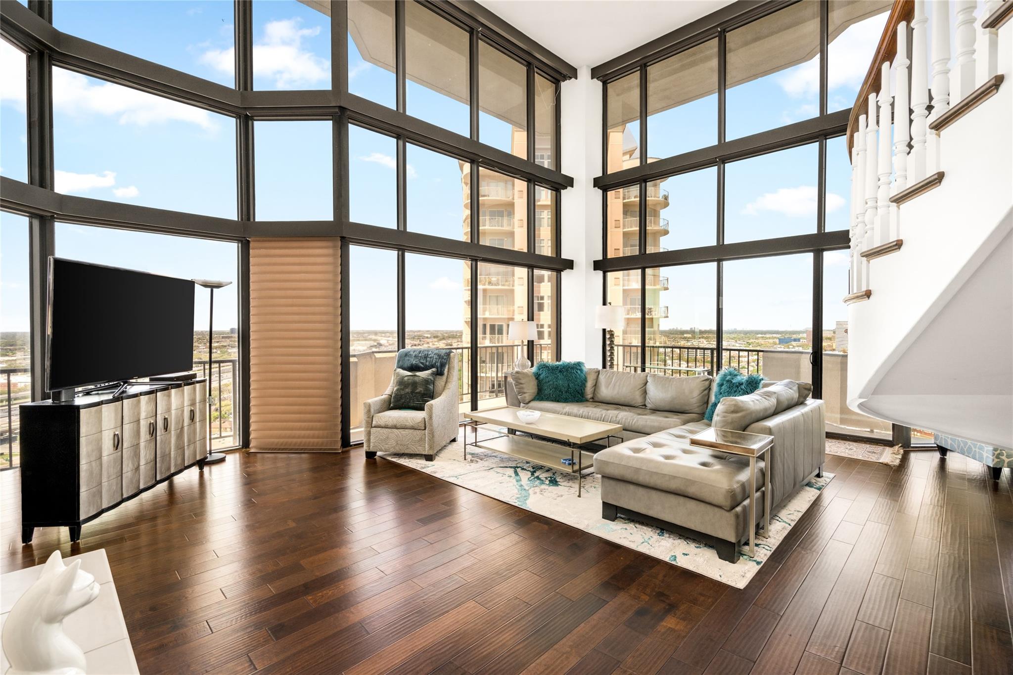 3350 Mccue Road # 2402