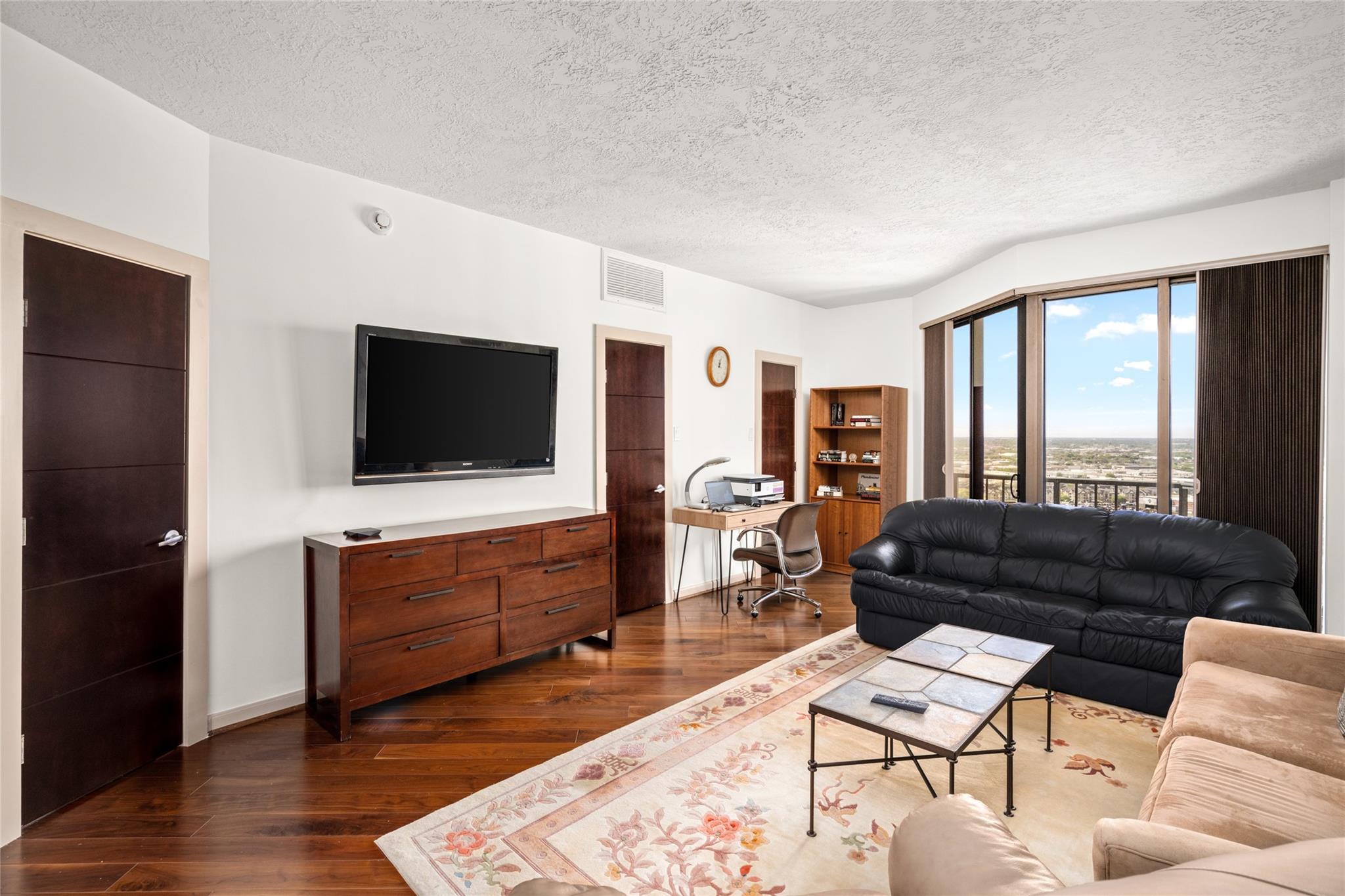3350 Mccue Road # 2402