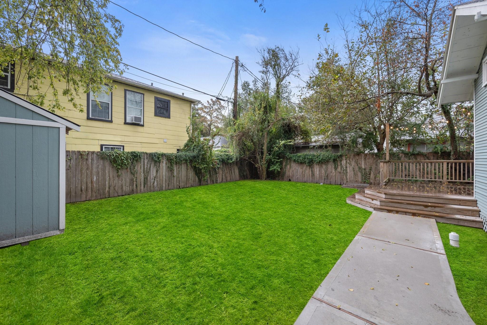 1128 Winston Street