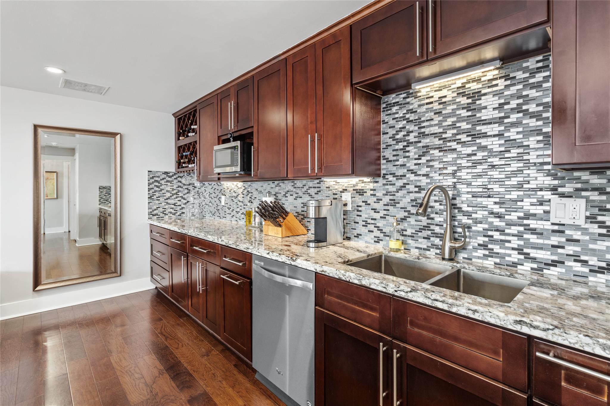 2001 Holcombe Boulevard #2903