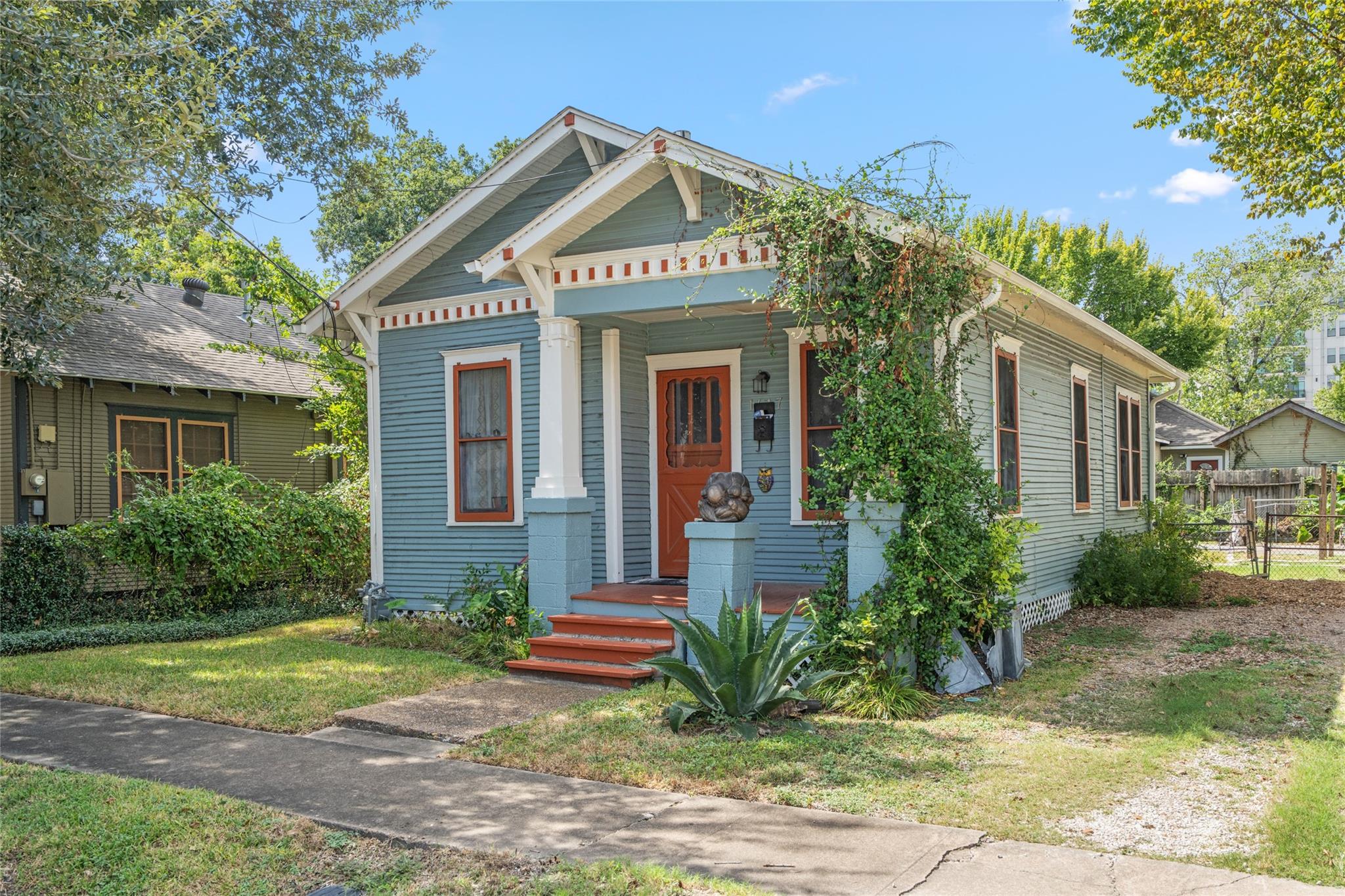 1417 Lawrence Street