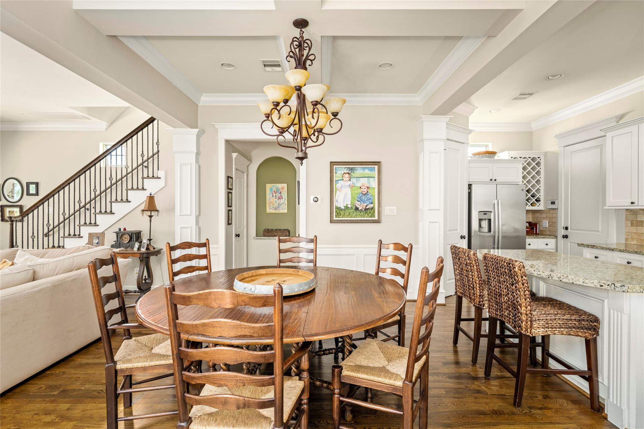 412 W 25th Street