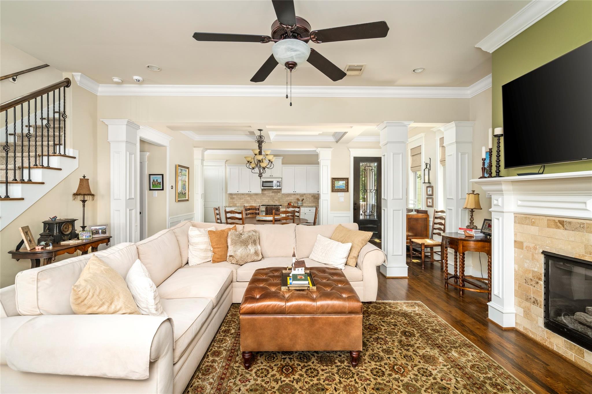 412 W 25th Street