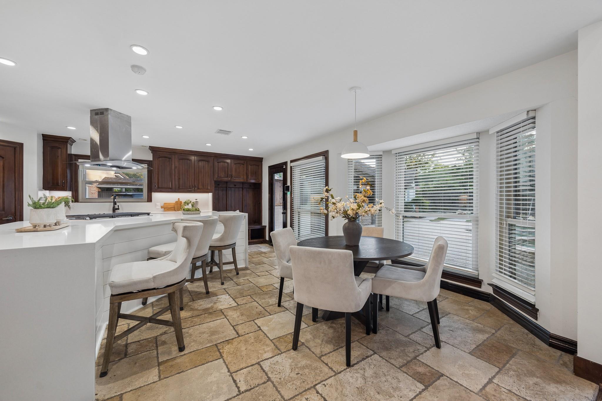 8321 Burkhart Court