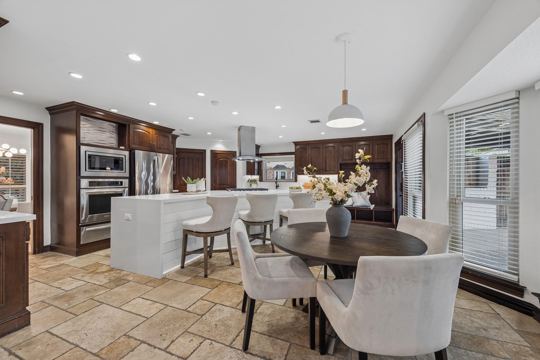 8321 Burkhart Court