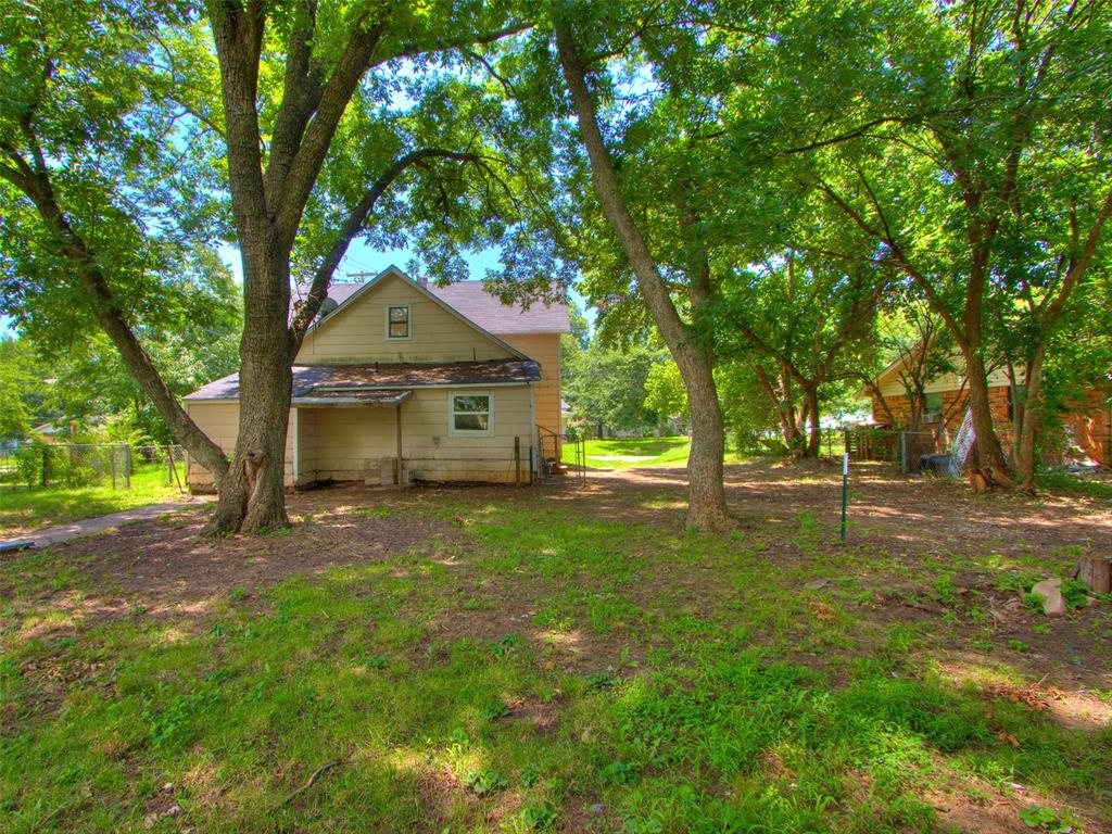 1134 E Walnut Street