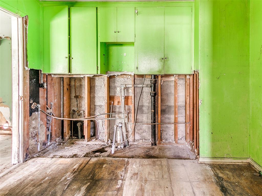 1312 Windemere Drive