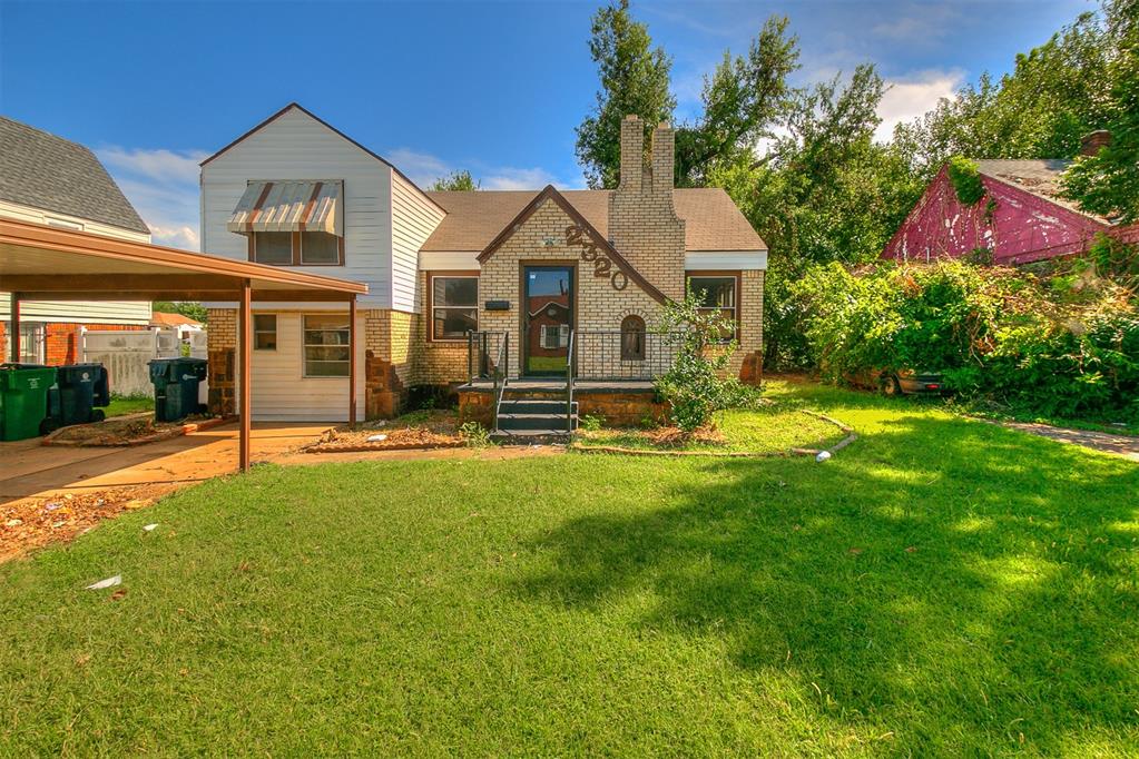 2320 E Madison Street