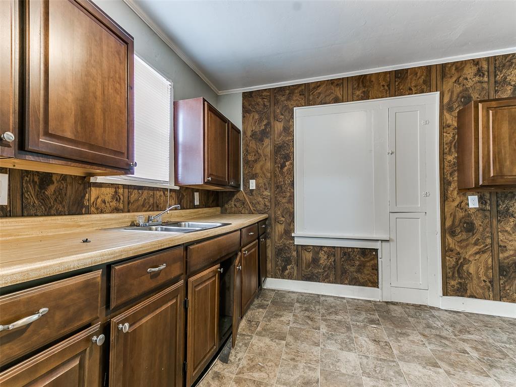 2306 N Kelham Avenue