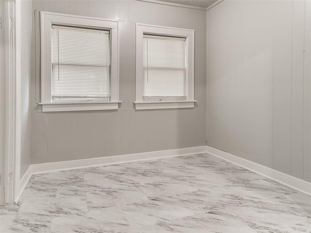 1525 NE Euclid Street