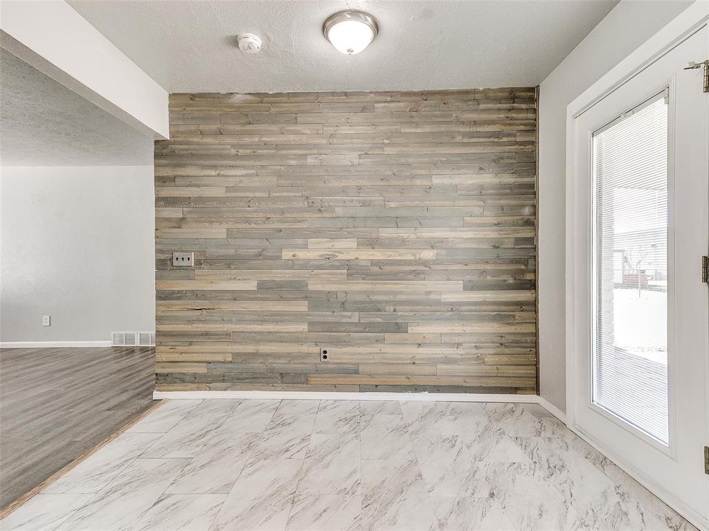 3212 S Madole Boulevard