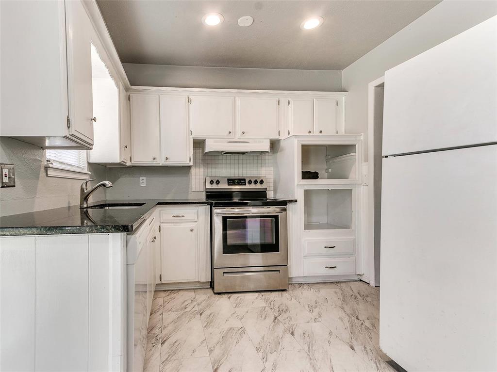 3212 S Madole Boulevard