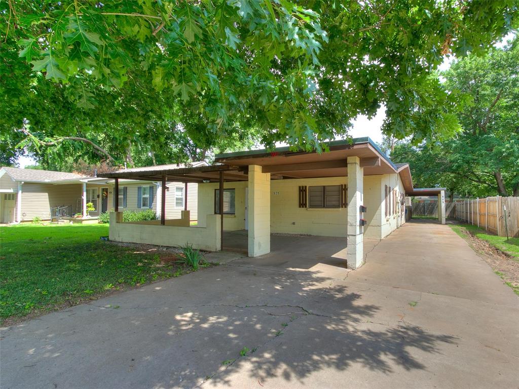 919 W Comanche Street Unit: 921