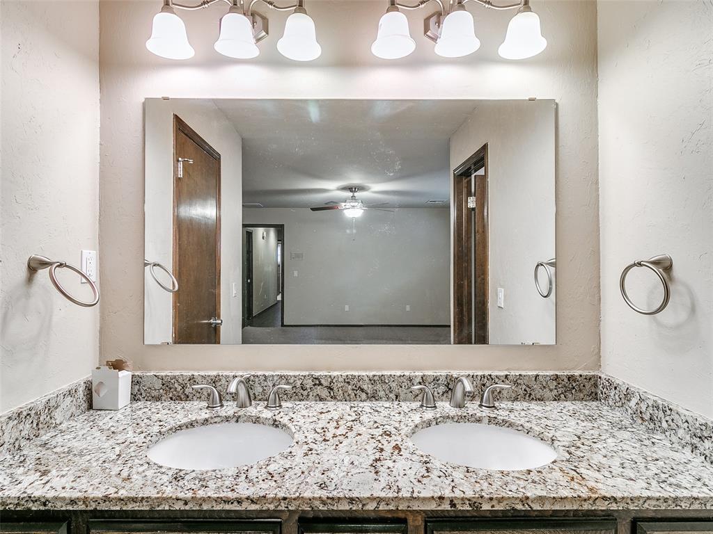 8721 Rolling Green Avenue