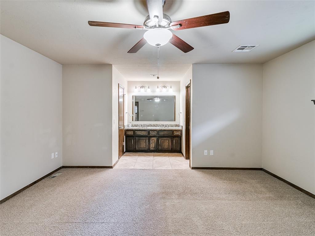 8721 Rolling Green Avenue