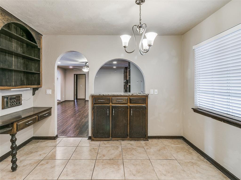 8721 Rolling Green Avenue