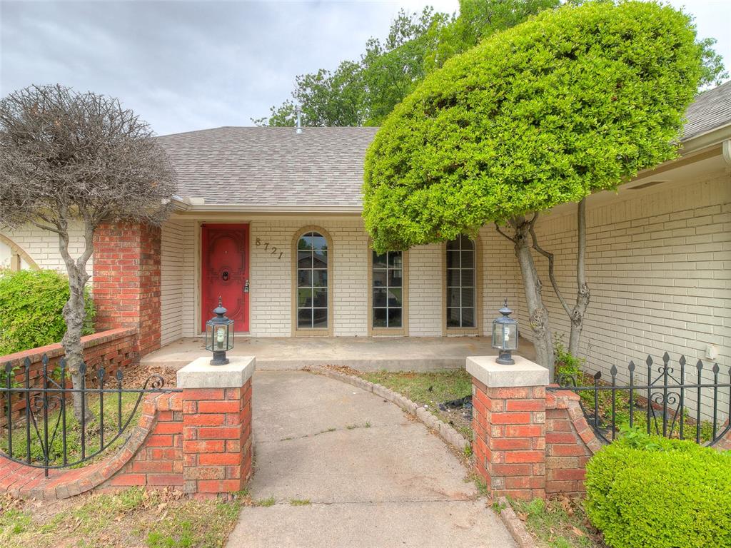 8721 Rolling Green Avenue