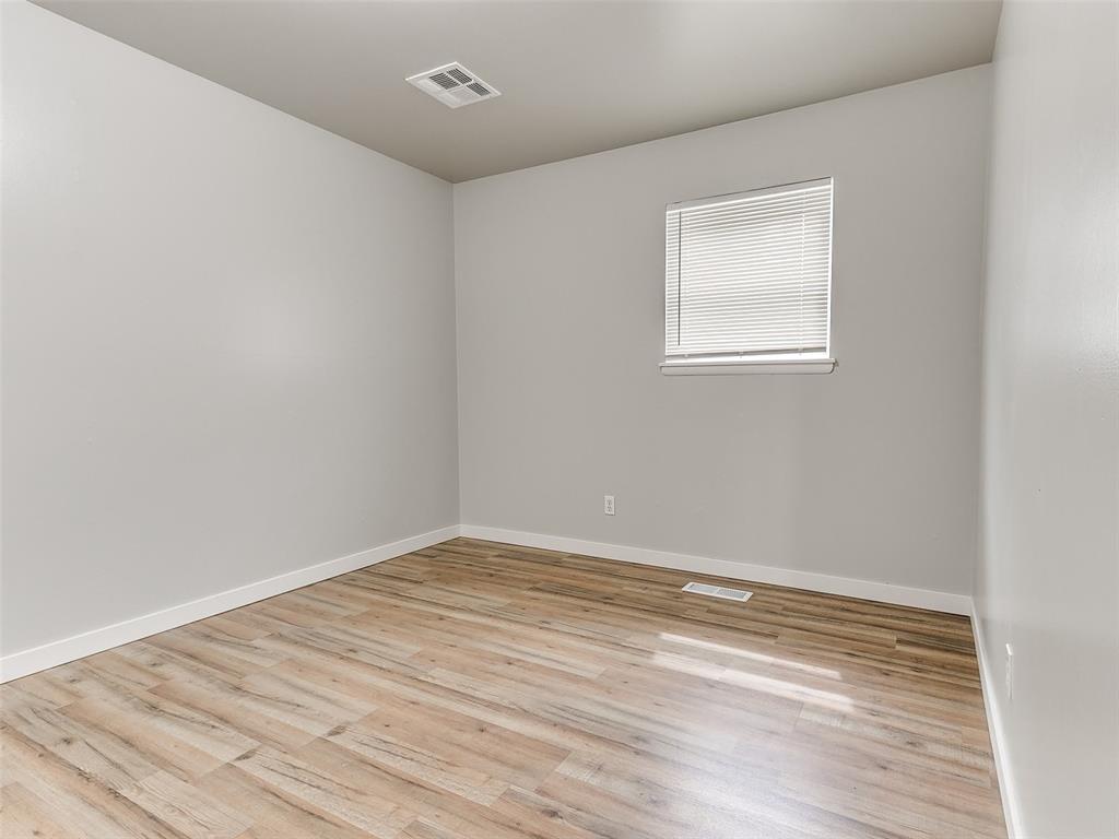 2706 N College Avenue