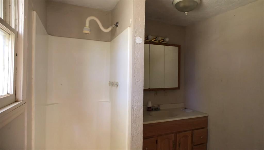 712 NW Ferris Avenue