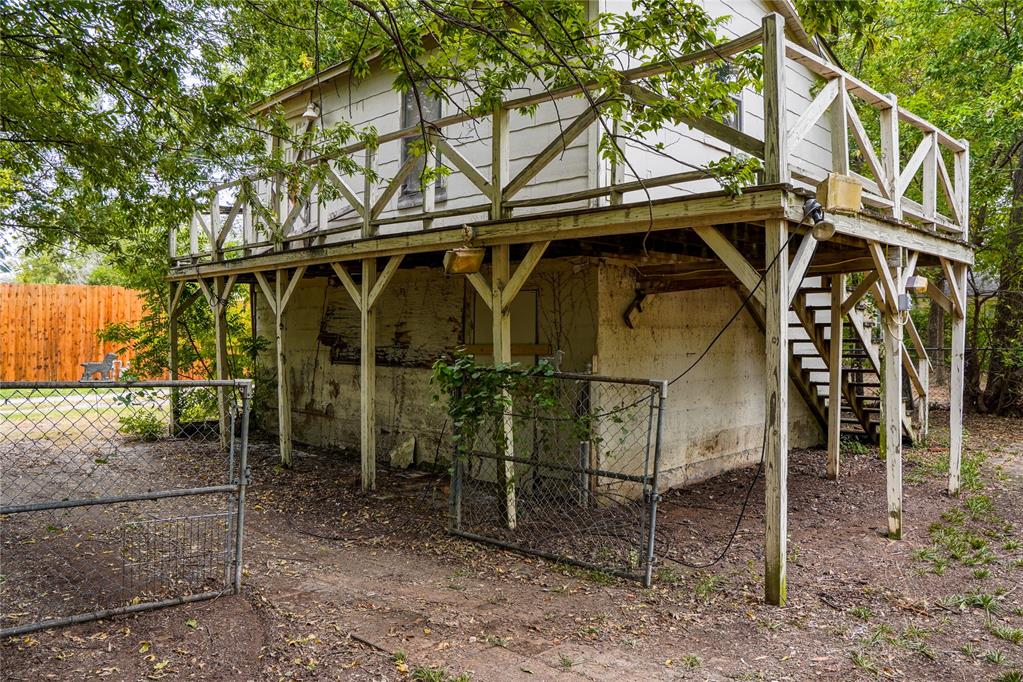 712 NW Ferris Avenue