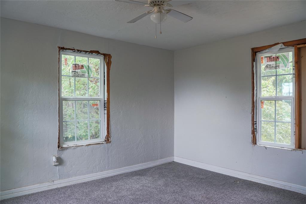 712 NW Ferris Avenue