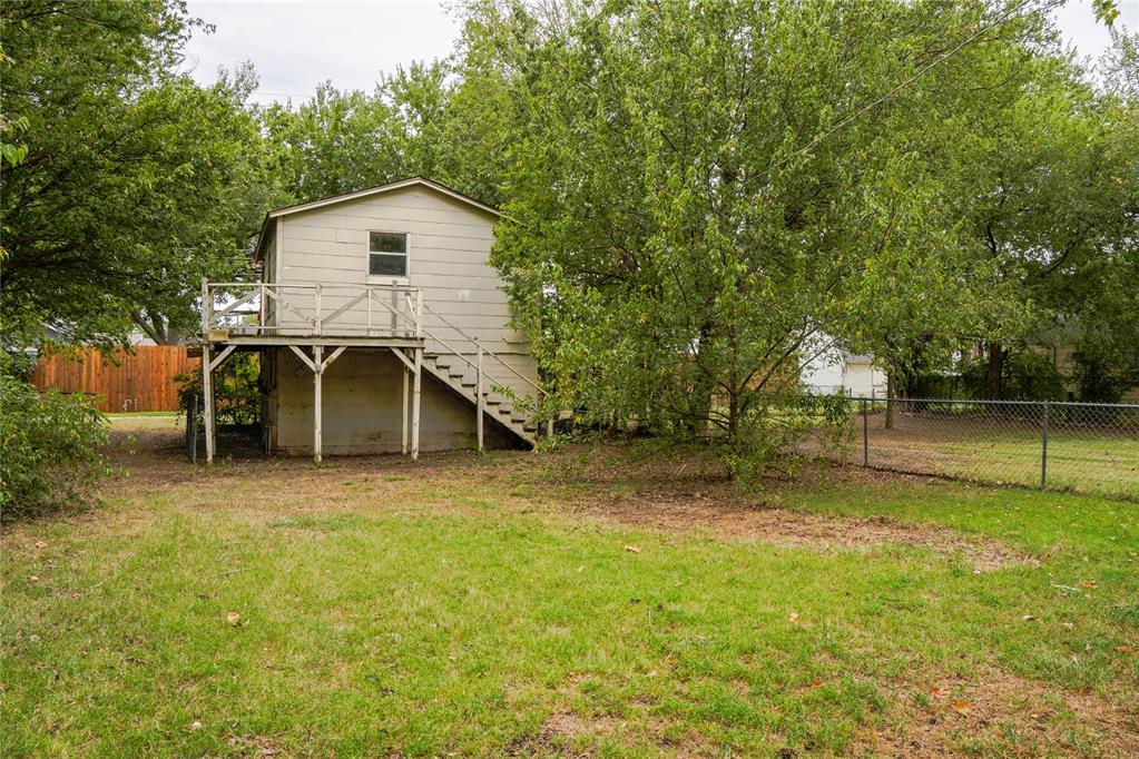 712 NW Ferris Avenue