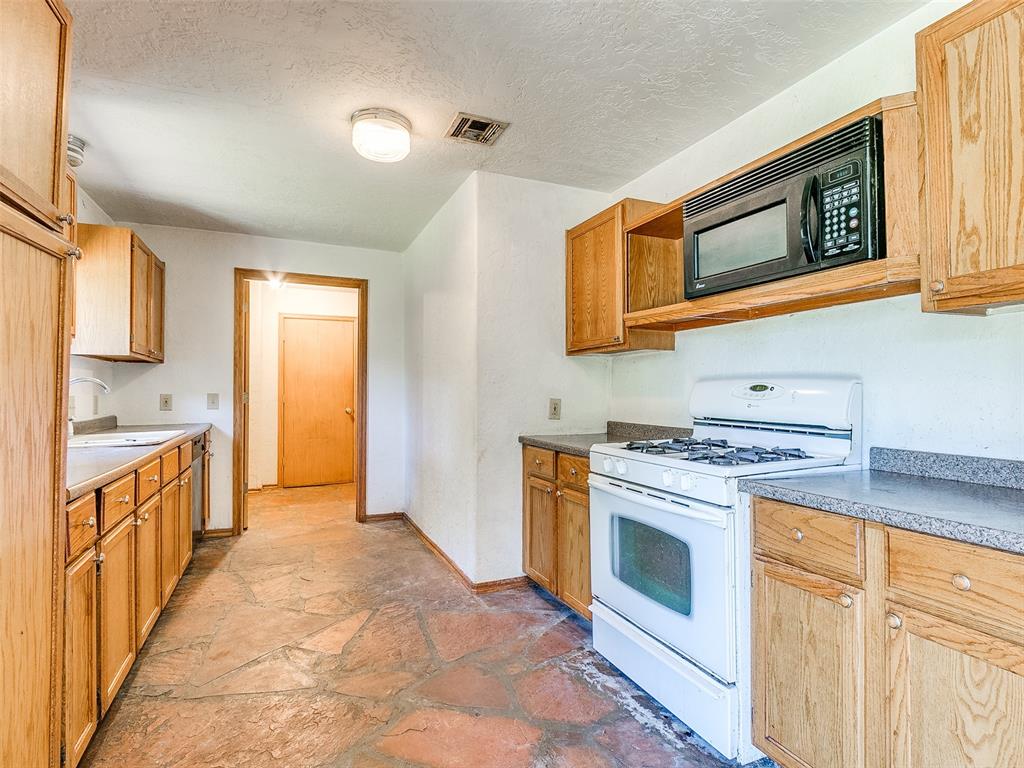 17550 E Charter Oak Road