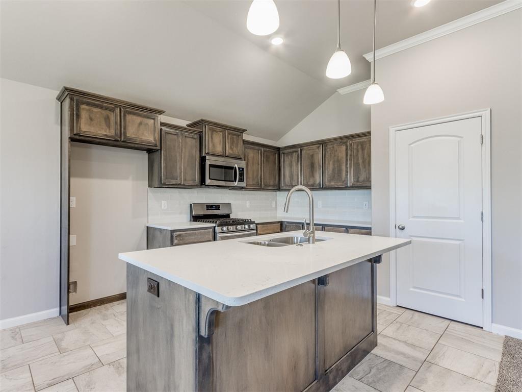 1012 Hickory Creek Drive