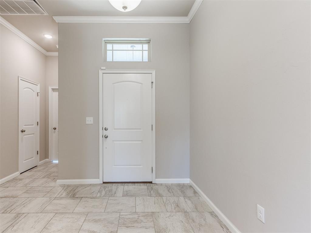 1012 Hickory Creek Drive